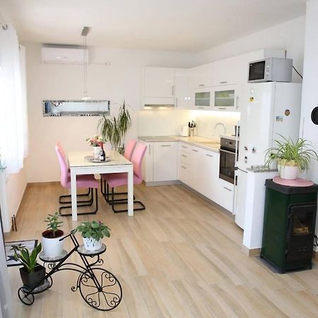 Apartman Andela Vodice Zewnętrze zdjęcie
