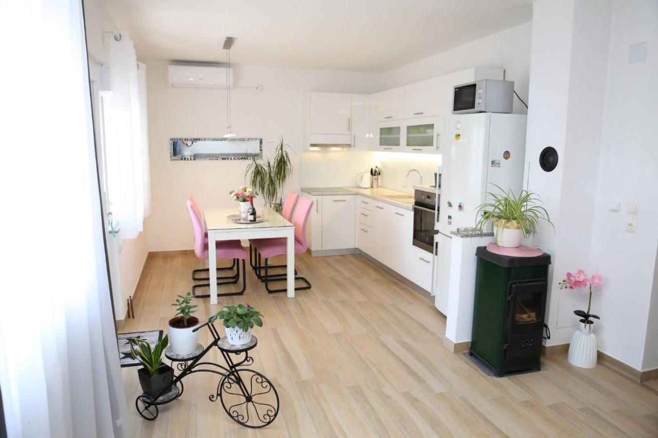 Apartman Andela Vodice Zewnętrze zdjęcie